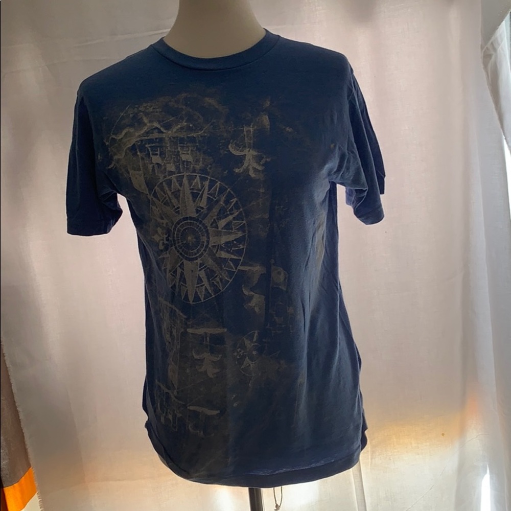 Blue Apt. 9 Mens Decal shirt